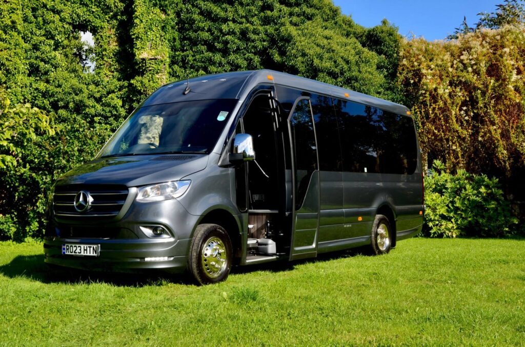 Large mercedes van